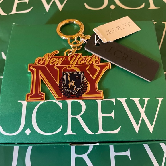 J. Crew NWT New York NY Bag Charm $49.50 Retail - Picture 6 of 8